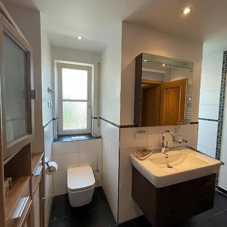 Lennefer Apartment