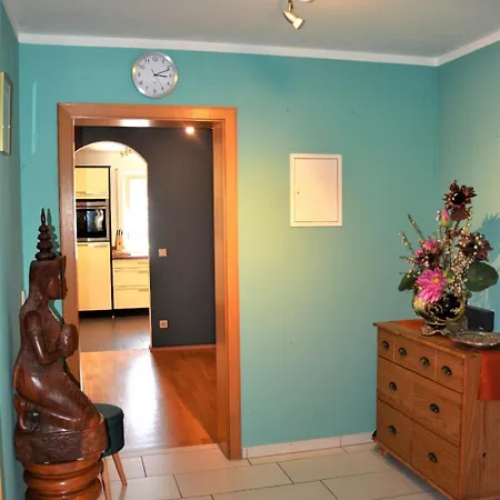 Lennefer Apartment *